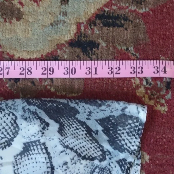 3/15 ๐ฆ Gorgeous Snakeskin Sundress - Picture 5 of 8